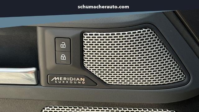 2023 Land Rover Defender 130 X-Dynamic SE