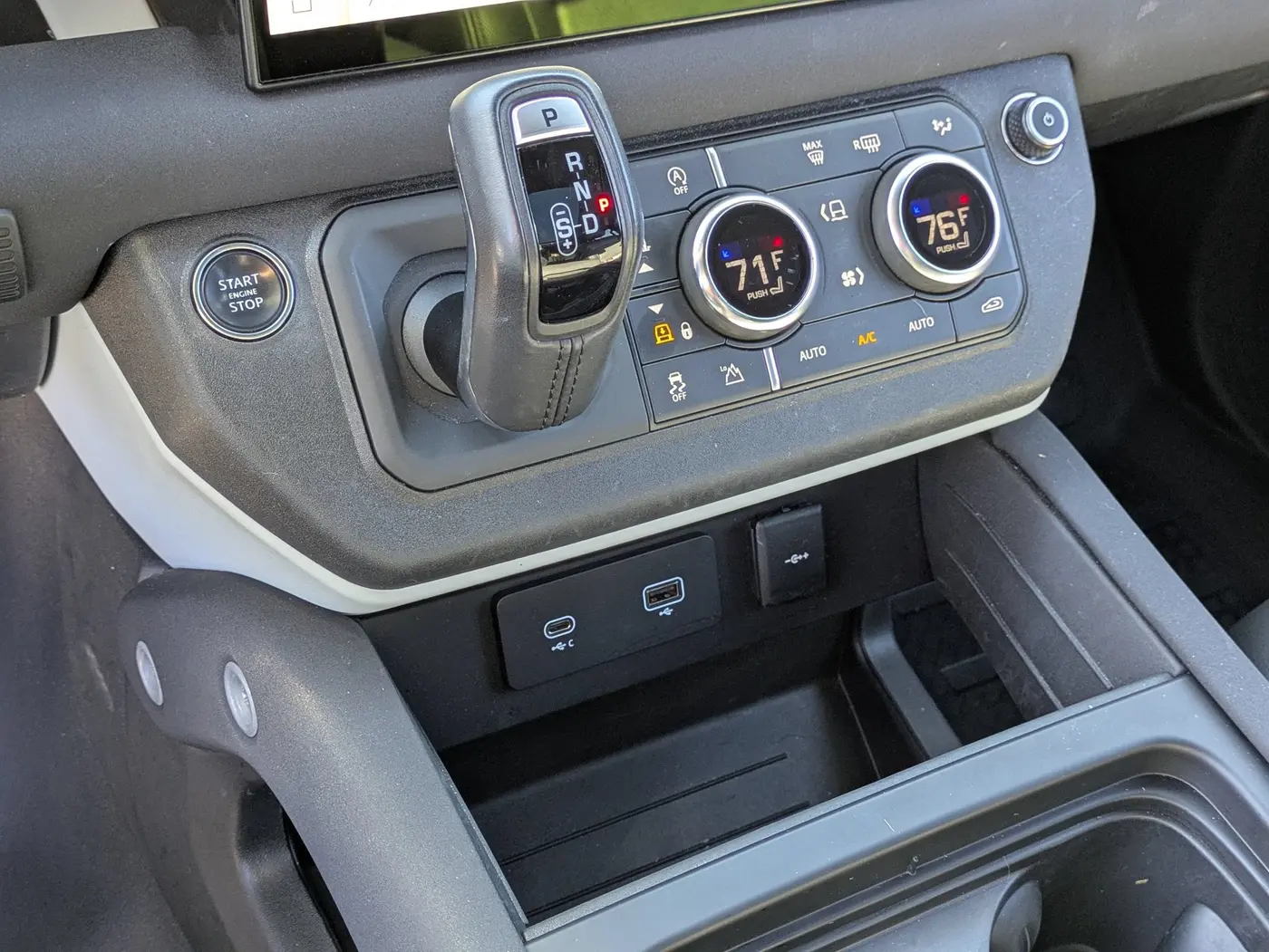 2023 Land Rover Defender - $53,991