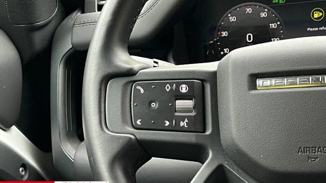 2025 Land Rover Defender 130 P400 X-Dynamic SE