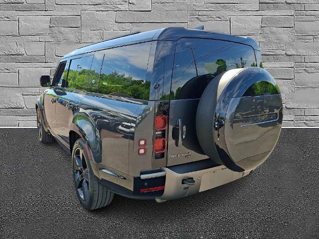 2023 Land Rover Defender - $59,999