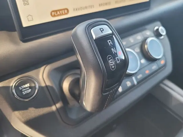 2025 Land Rover Defender - $79,888