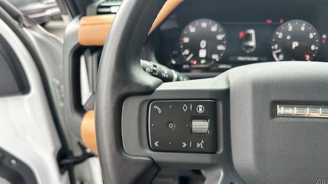 2024 Land Rover Defender 130 P400 X-Dynamic SE