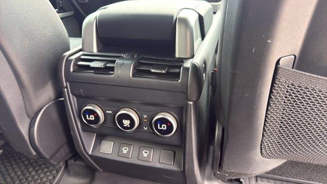 2024 Land Rover Defender - $65,918