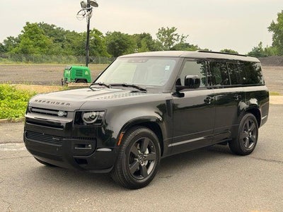 2023 Land Rover Defender AWD 130 X-Dynamic SE 4DR SUV