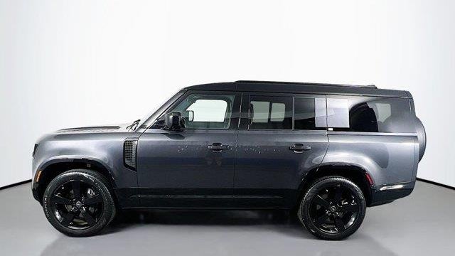 2025 Land Rover Defender 130 P400 X-Dynamic SE
