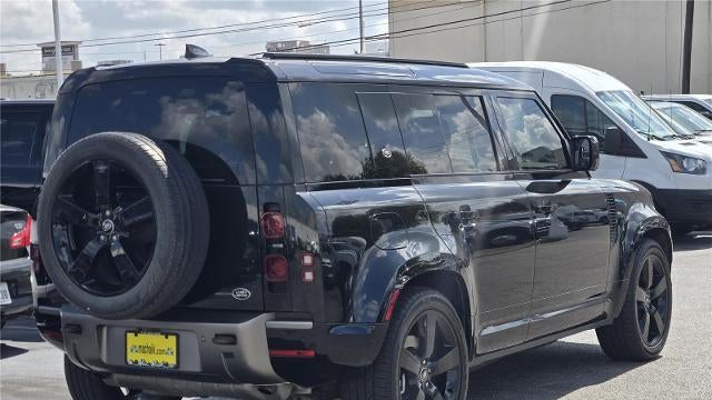 2022 Land Rover Defender 110 X-Dynamic HSE