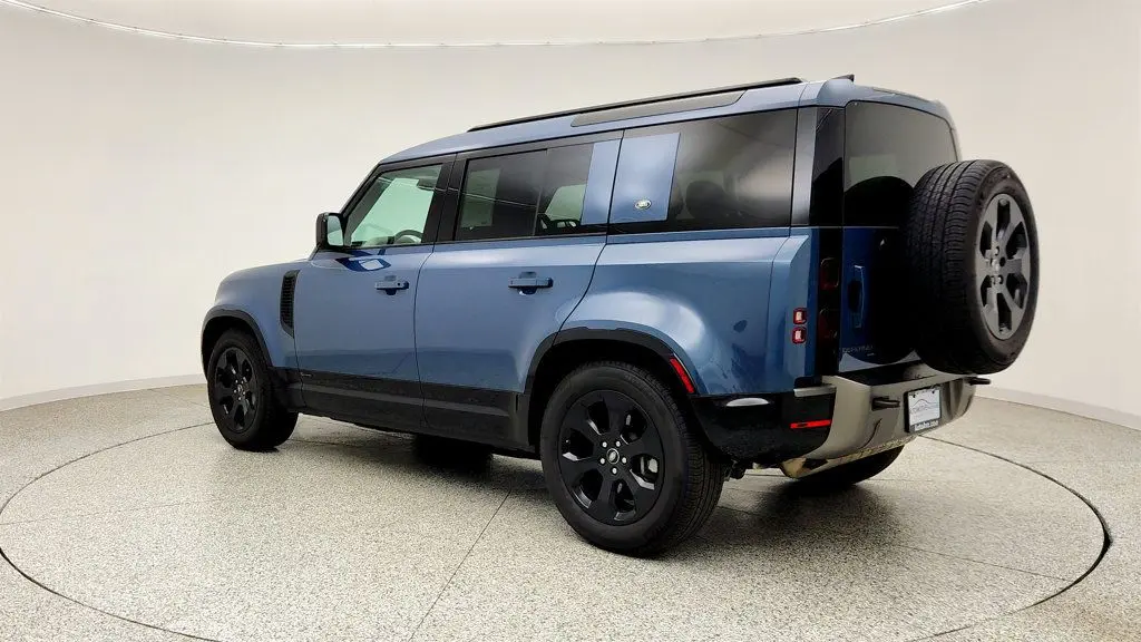 2021 Land Rover Defender 110 X-Dynamic HSE