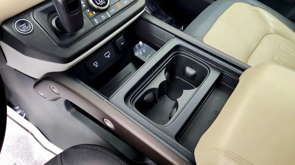 2021 Land Rover Defender 110 X-Dynamic HSE