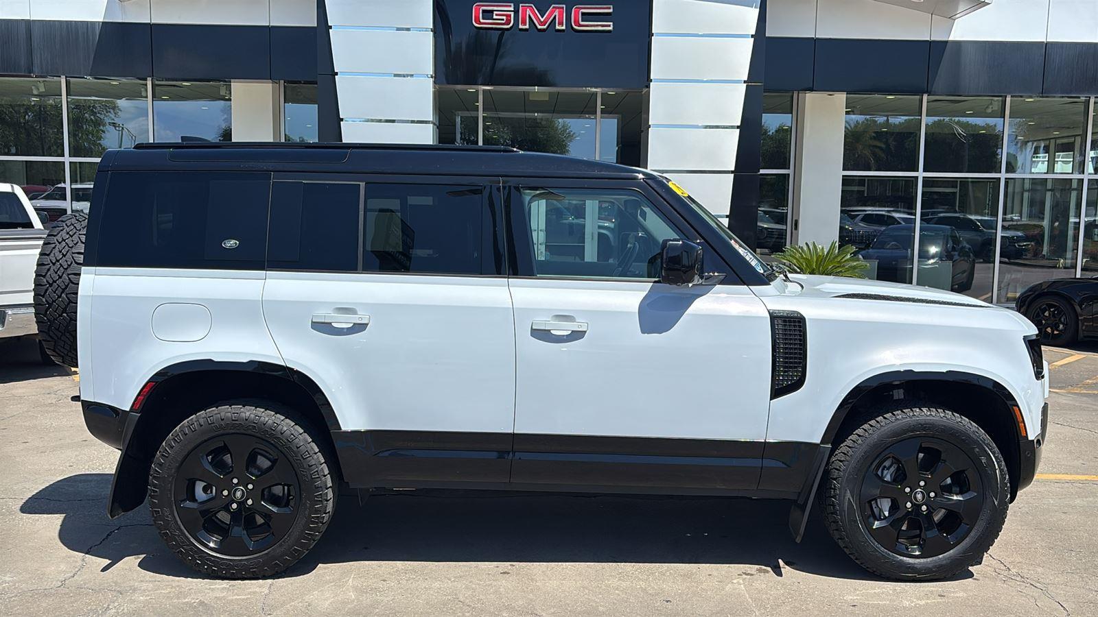 2022 Land Rover Defender 110 X-Dynamic HSE