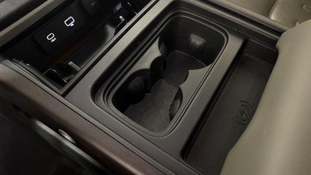 2022 Land Rover Defender 110 X-Dynamic HSE