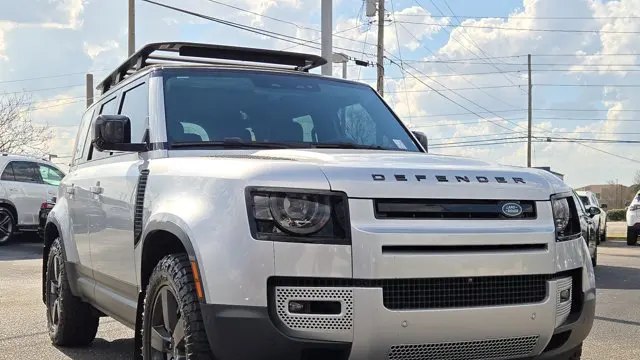 2020 Land Rover Defender 110 HSE
