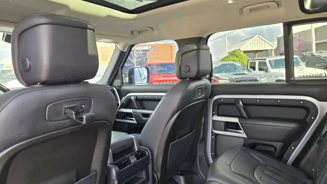 2020 Land Rover Defender 110 HSE
