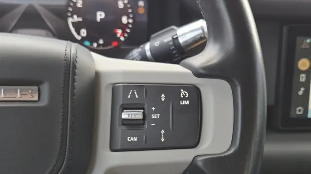 2020 Land Rover Defender 110 HSE