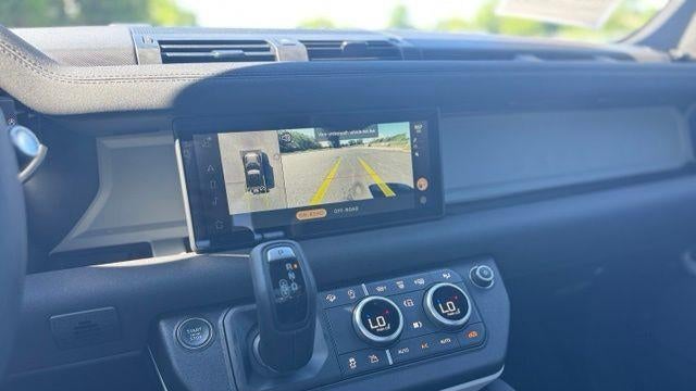 2023 Land Rover Defender 90 S