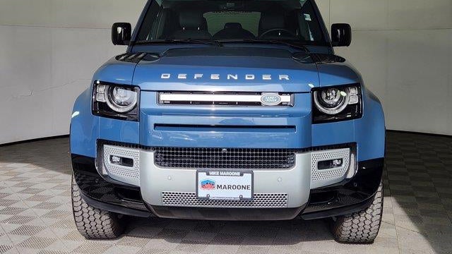 2025 Land Rover Defender 110 P400 S