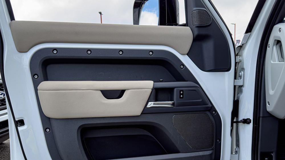 2020 Land Rover Defender 110 S