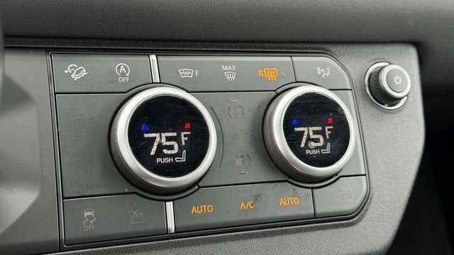 2023 Land Rover Defender 110 S