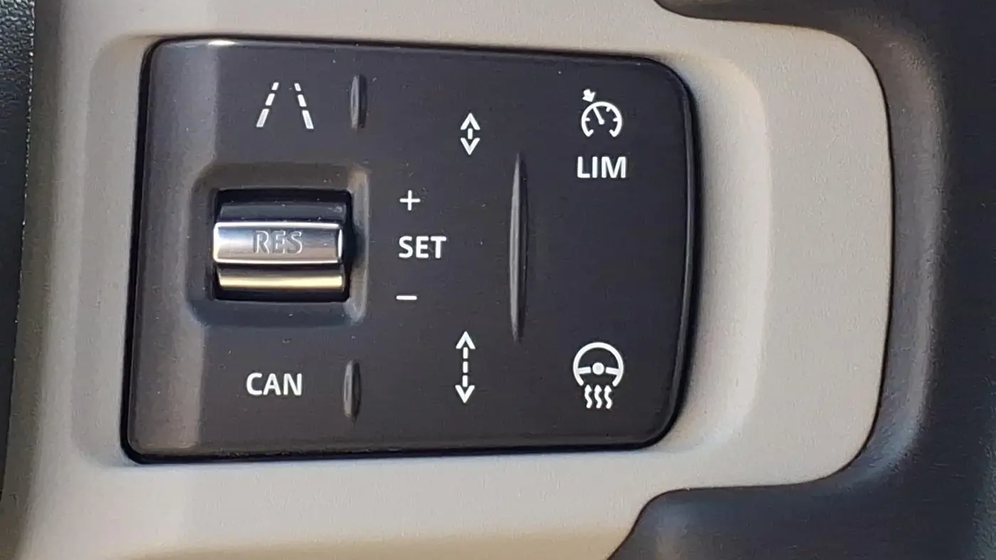 2024 Land Rover Defender 110 P300 S