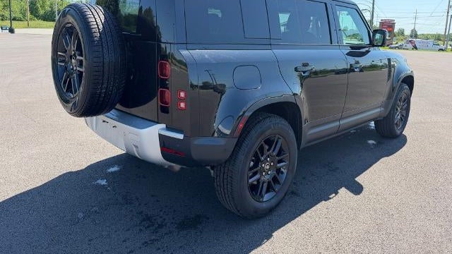 2025 Land Rover Defender 110 P300 S