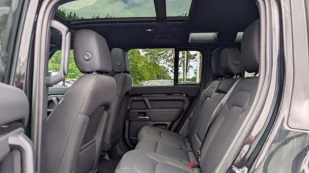 2025 Land Rover Defender 110 P300 S