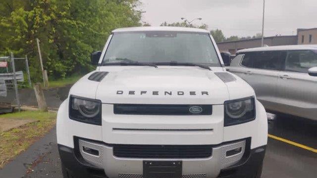 2025 Land Rover Defender 110 P300 S