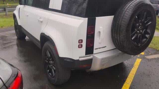 2025 Land Rover Defender 110 P300 S