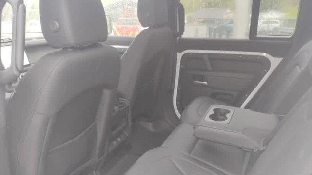 2025 Land Rover Defender 110 P300 S