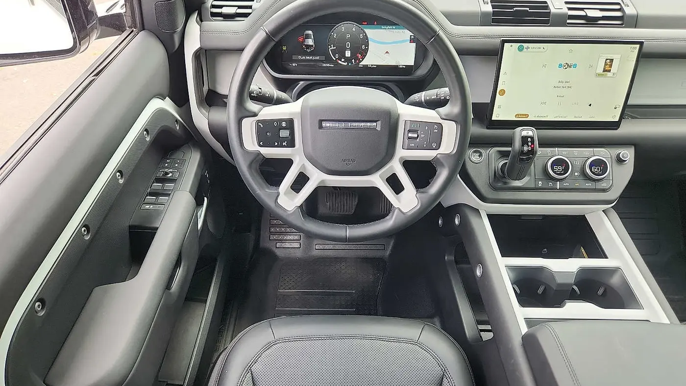 2025 Land Rover Defender 110 P300 S