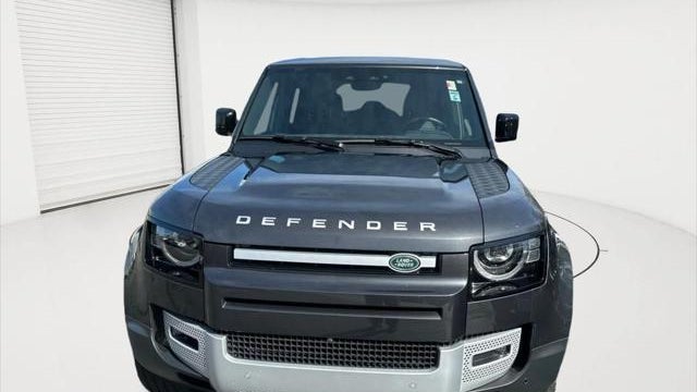 2024 Land Rover Defender 110 P300 S
