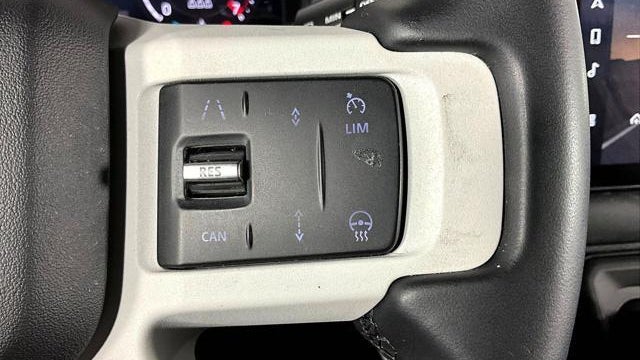 2025 Land Rover Defender 110 P300 S