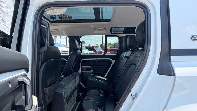 2024 Land Rover Defender 110 P300 S