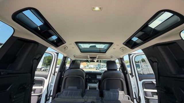 2024 Land Rover Defender 110 P300 S