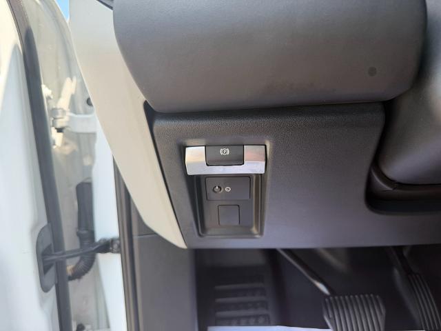 2024 Land Rover Defender - $49,900