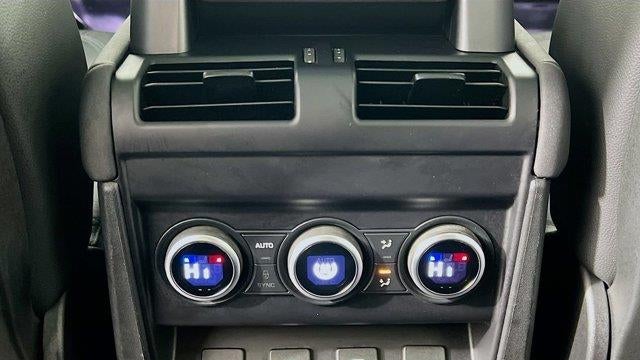 2023 Land Rover Defender 110 30th Anniversary Edition