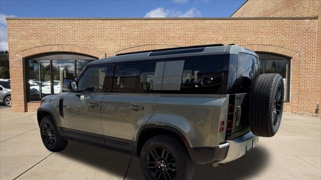 2025 Land Rover Defender 110 P300 S