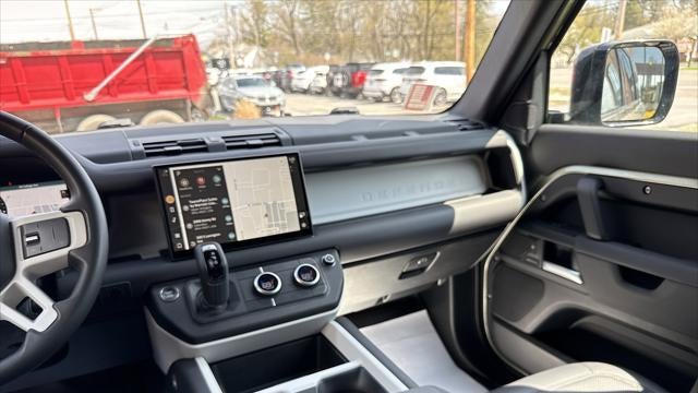 2025 Land Rover Defender 110 P300 S
