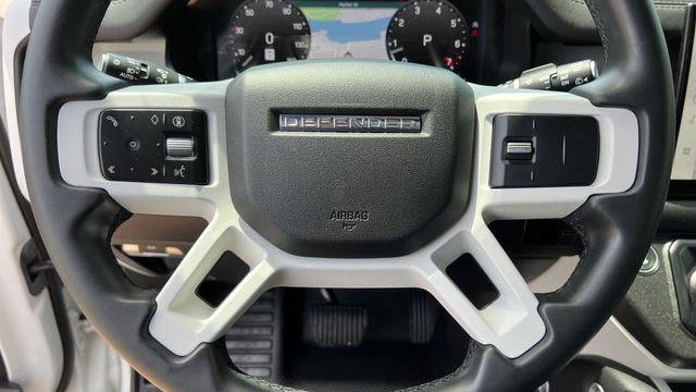 2025 Land Rover Defender 110 P300 S