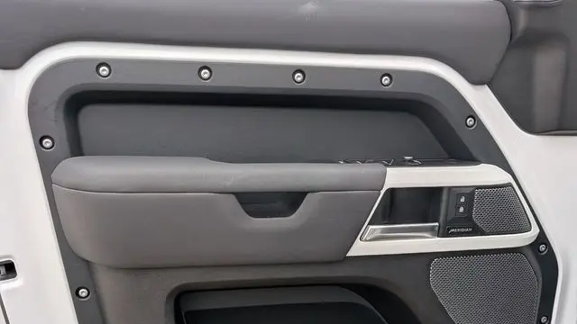 2023 Land Rover Defender 110 30th Anniversary Edition
