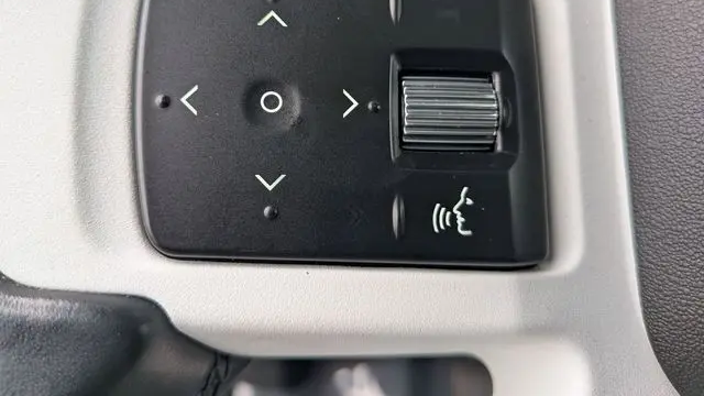 2023 Land Rover Defender 110 30th Anniversary Edition