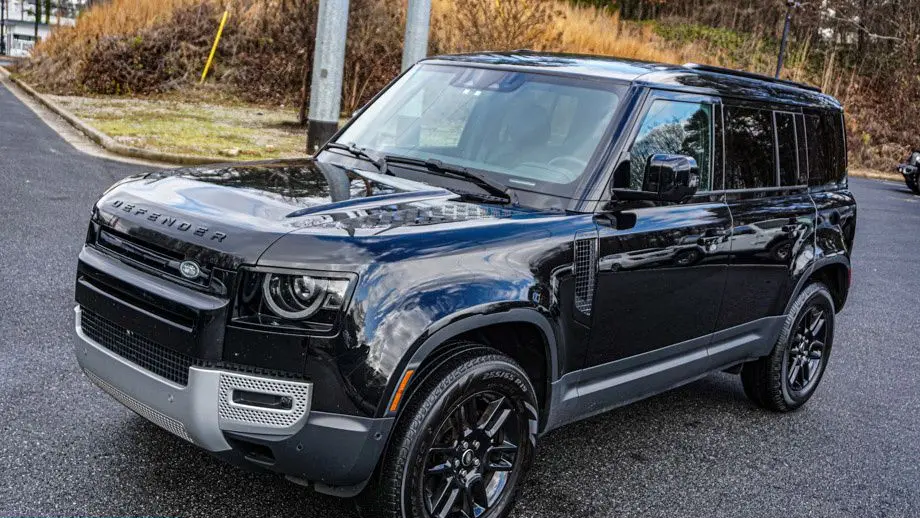 2025 Land Rover Defender 110 P300 S