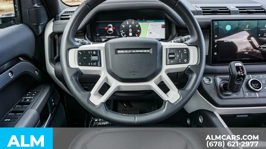 2025 Land Rover Defender 110 P300 S