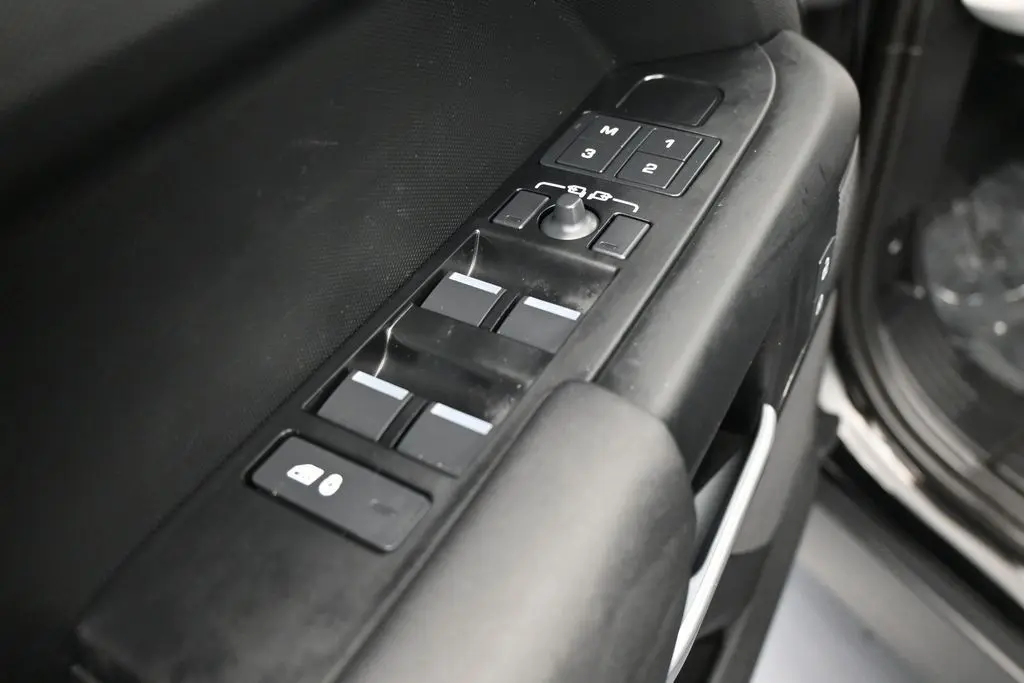 2025 Land Rover Defender - $46,990