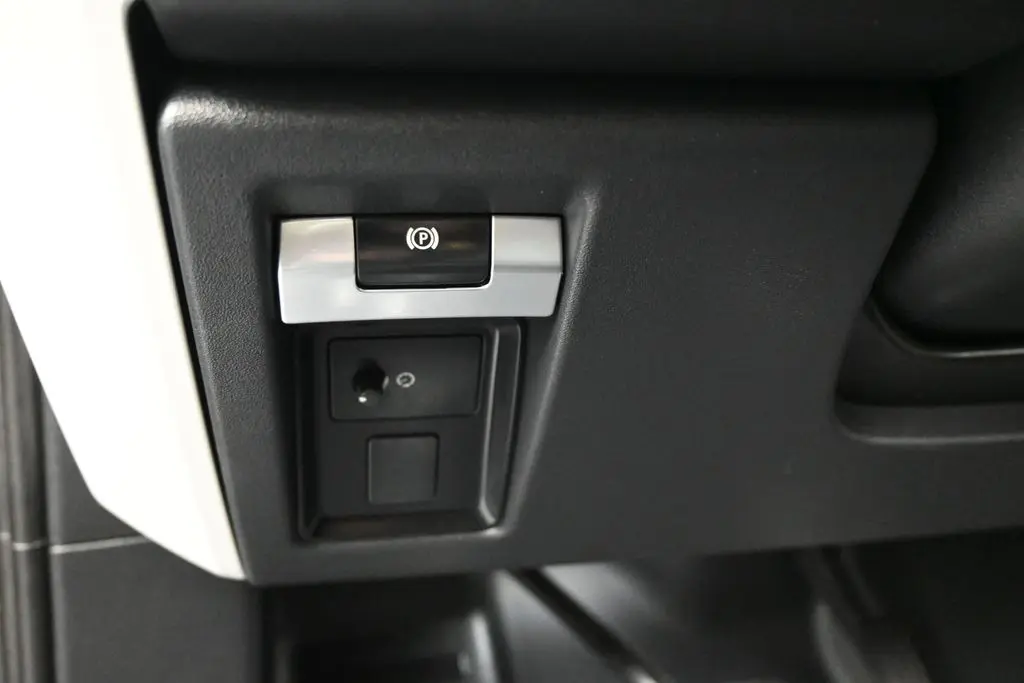 2025 Land Rover Defender - $46,990