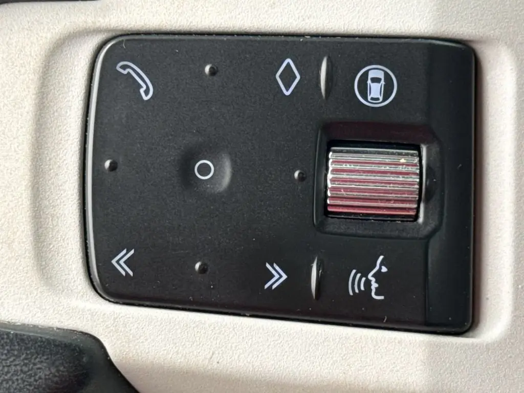 2025 Land Rover Defender - $52,750
