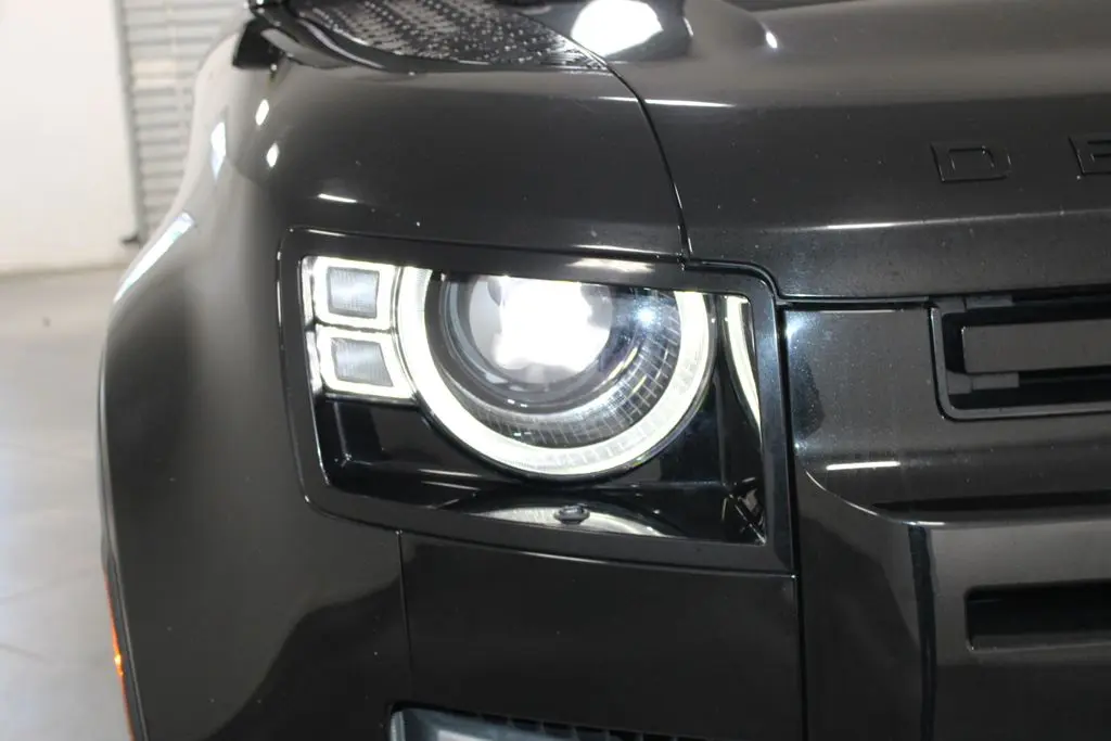 2025 Land Rover Defender - $49,948