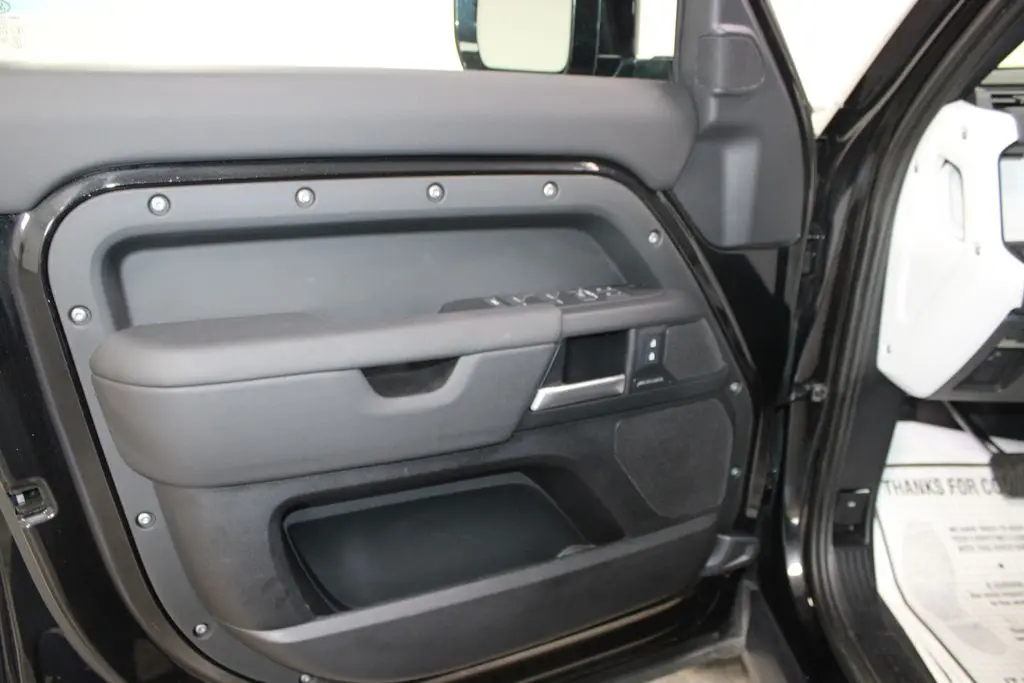 2025 Land Rover Defender - $49,948
