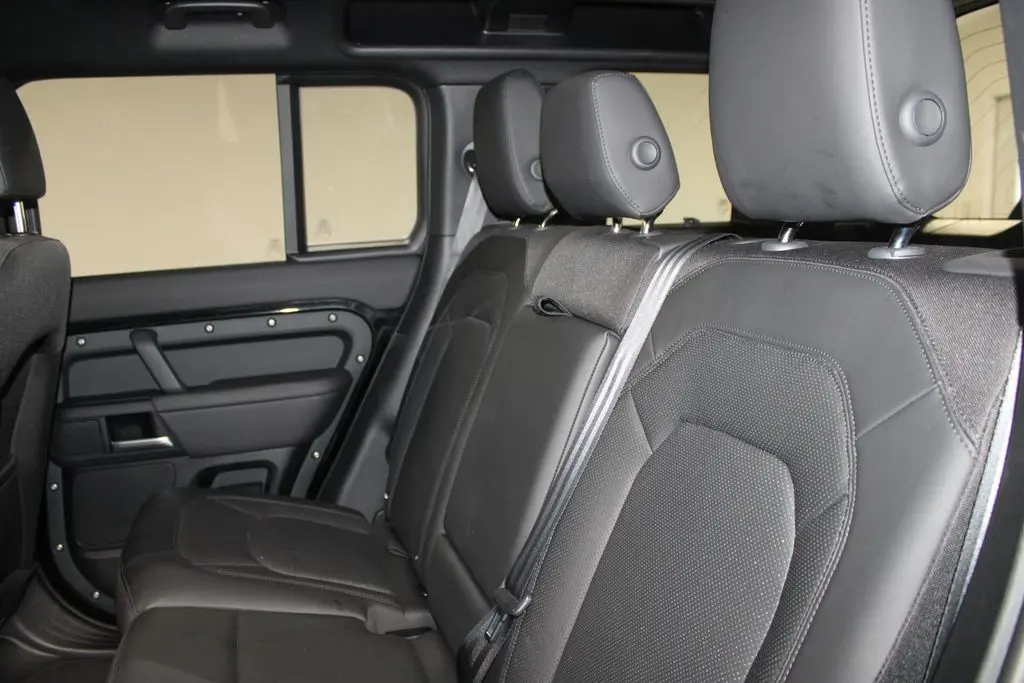 2025 Land Rover Defender - $49,948
