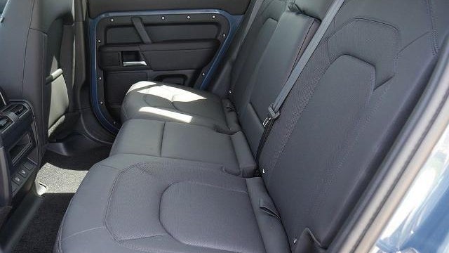 2025 Land Rover Defender 110 P300 S