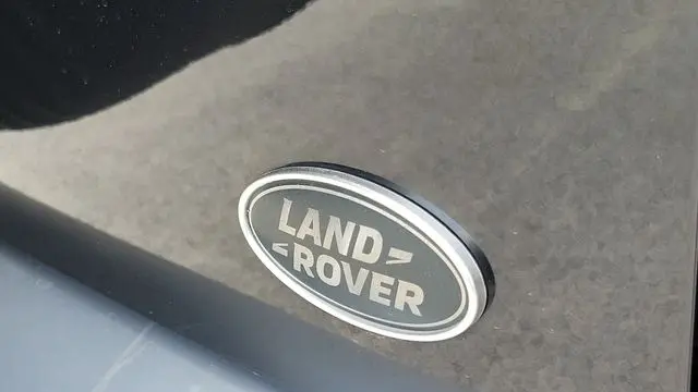 2020 Land Rover Defender 110 S