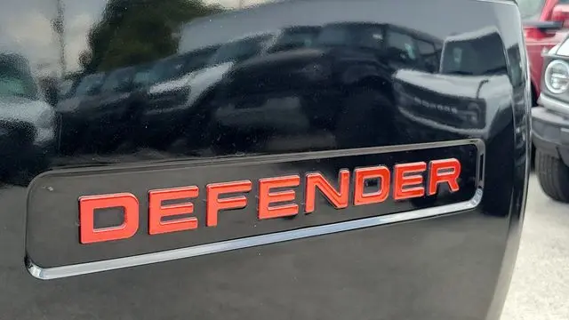 2020 Land Rover Defender 110 S